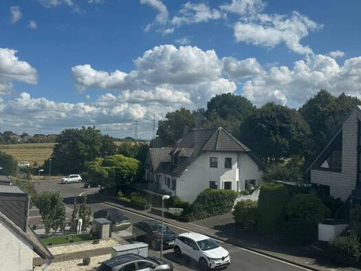 Wohnung zur Miete 2.100 € 4,5 Zimmer 152 m² Geschoss 1/2 frei ab sofort Speck Neuss 41472