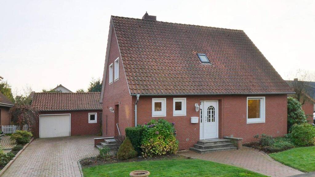 Einfamilienhaus zum Kauf provisionsfrei 235.000 € 4,5 Zimmer 105 m² 668 m² Grundstück Twistringen 27239