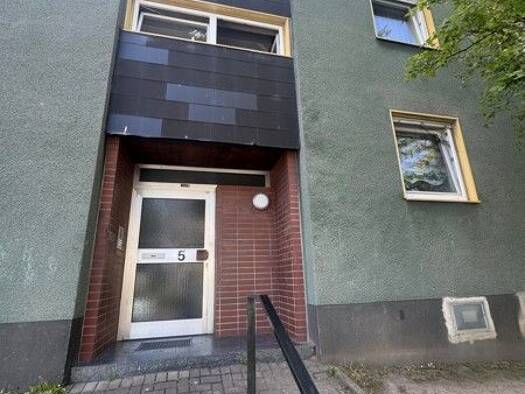 Wohnung zur Miete nur mit Wohnberechtigungsschein 368 € 2,5 Zimmer 63,9 m² frei ab 10.10.2026 Ottenkampshof 5 Katernberg Stadtbezirk VI 45327