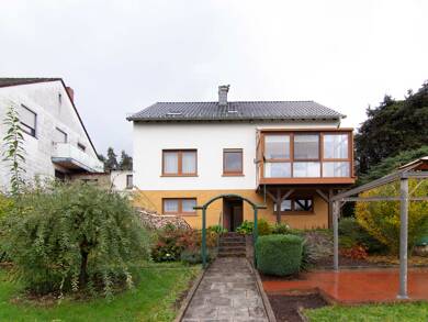 Einfamilienhaus zum Kauf 400.000 € 7 Zimmer 160 m² 598 m² Grundstück frei ab sofort Waldstrasse 26 Könen Konz 54329