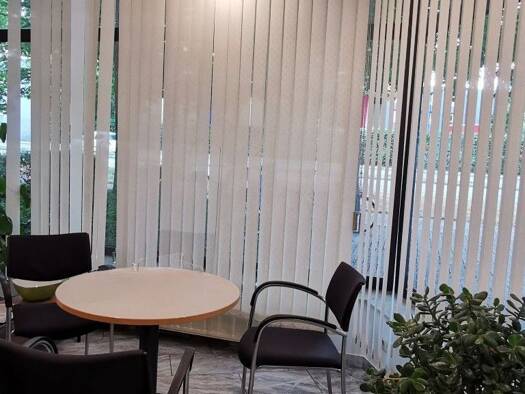 Laden zum Kauf provisionsfrei als Kapitalanlage geeignet 319.000 € 2 Zimmer 130 m² City Bayreuth 95444