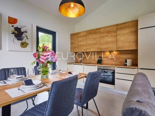 Einfamilienhaus zum Kauf - Erstbezug 298.000 € 2 Zimmer 93,1 m² Trakošćan Bednja 42253