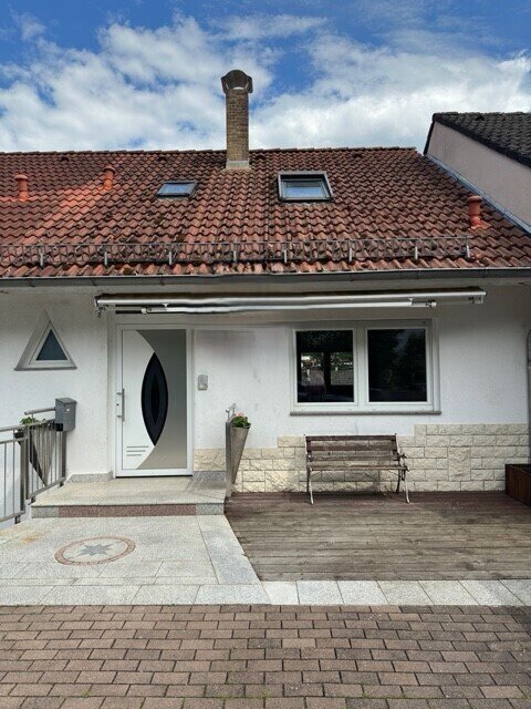 Reihenmittelhaus zum Kauf provisionsfrei 490.000 € 7 Zimmer 161 m²<br/>Wohnfläche 154 m²<br/>Grundstück Neckargemünd Neckargemünd 69151