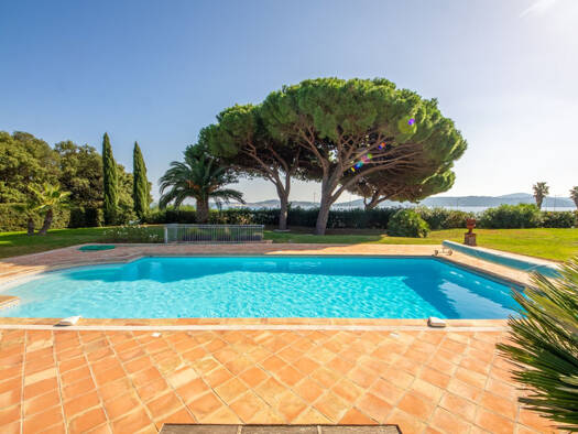 Einfamilienhaus zum Kauf 6.600.000 € 14 Zimmer 614 m² 4.619 m² Grundstück Grimaud 83310