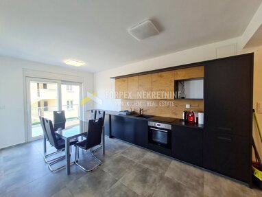 Wohnung zum Kauf 330.000 € 3 Zimmer 75 m² 1. Geschoss Novi Vinodolski center