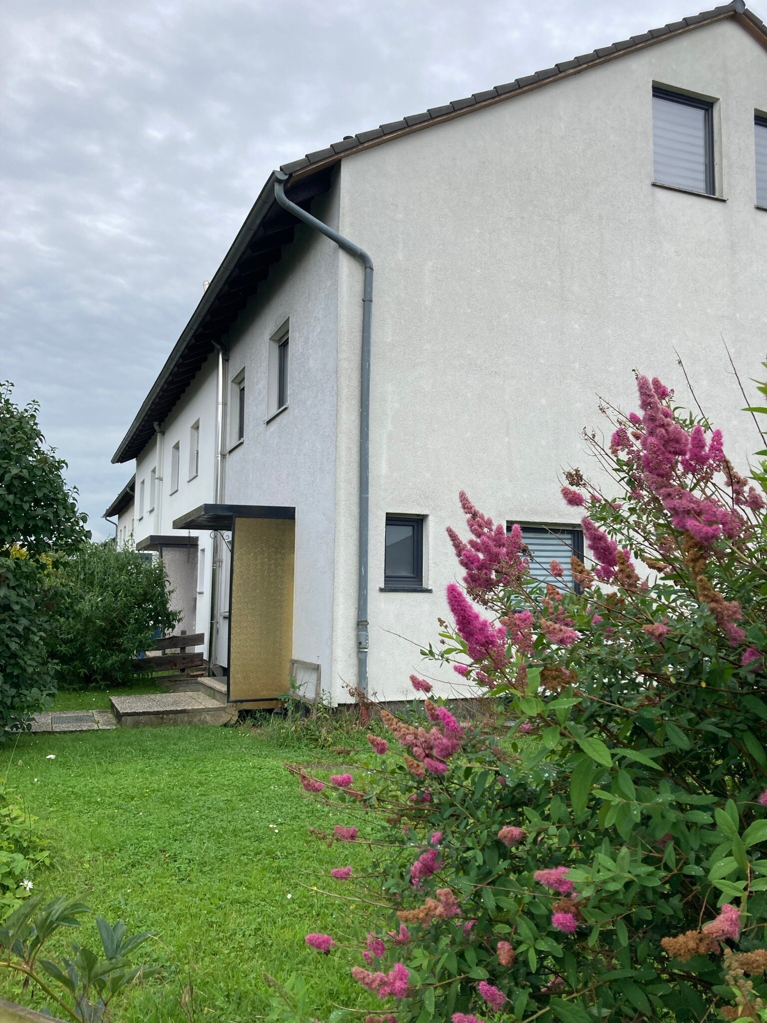 Reihenendhaus zur Miete 1.390 € 5 Zimmer 160 m²<br/>Wohnfläche ab sofort<br/>Verfügbarkeit Pfingstweg 37 Ihringshausen Fuldatal 34233