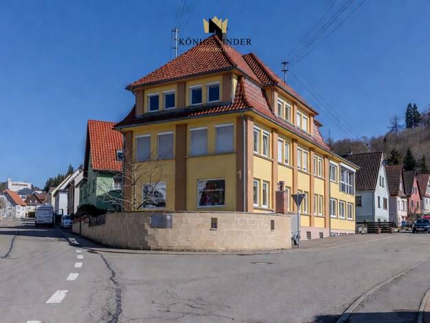 Haus zum Kauf 8 Zimmer 290 m² 584 m² Grundstück Onstmettingen Albstadt 72461