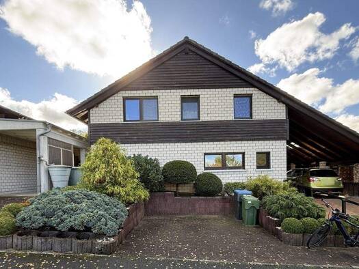 Einfamilienhaus zum Kauf 240.000 € 4 Zimmer 125 m² 566 m² Grundstück Niederbergheim Warstein 59581