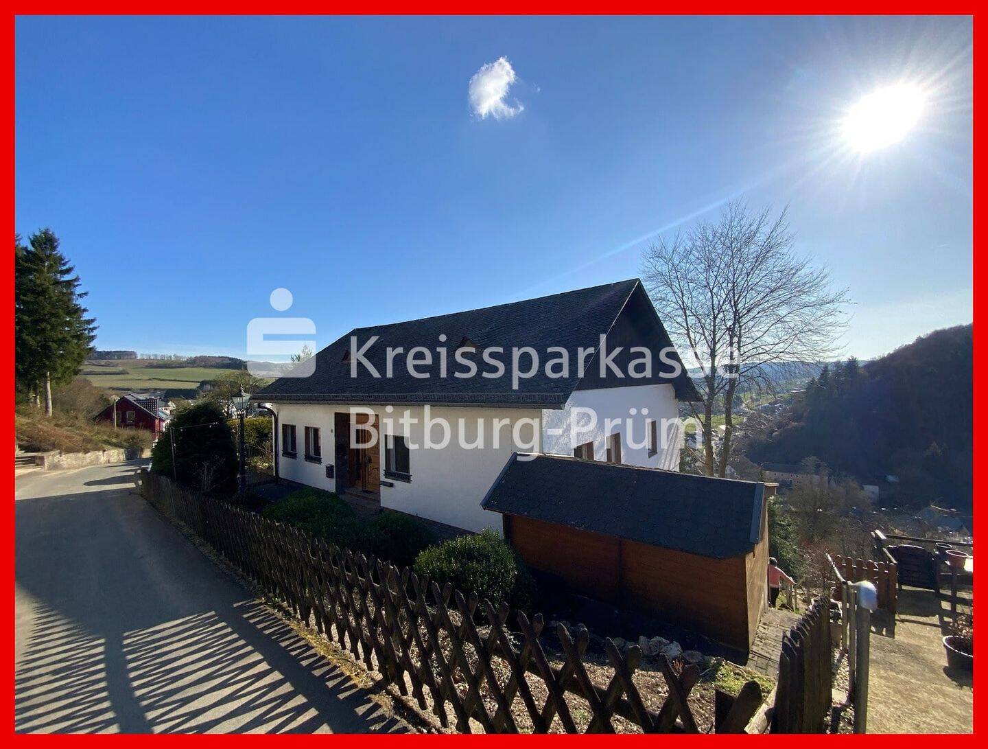 Immobilie in Dingdorf - Wohnimmobilie mit traumhaftem Panoramablick ins Nimstal - Bild 0