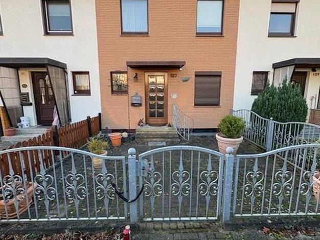 Reihenmittelhaus zum Kauf provisionsfrei 169.000 € 5 Zimmer 127,5 m² 193 m² Grundstück Vorwerk Celle 29229