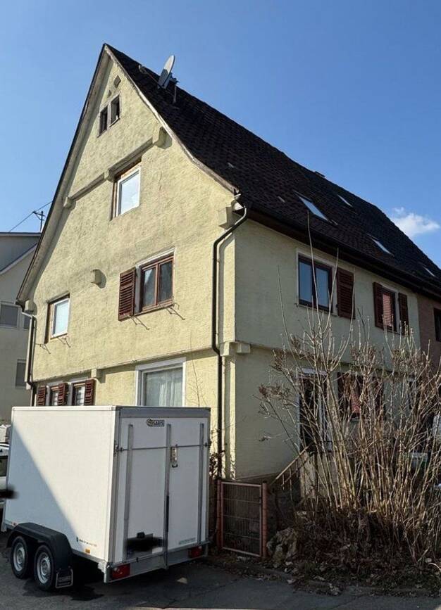 Doppelhaushälfte zum Kauf 215.000 € 5 Zimmer 120 m² 240 m² Grundstück Reichenberg Oppenweiler 71570