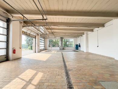 Halle/Industriefläche zur Miete provisionsfrei 8 € 330 m² Lagerfläche teilbar ab 260 m² Dresden 01108