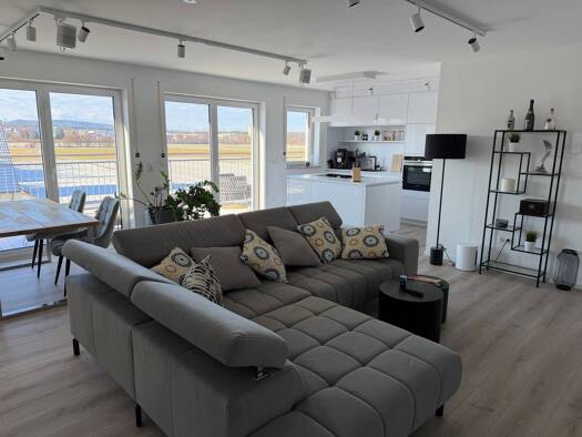 Penthouse zur Miete 1.150 € 3 Zimmer 101 m² Geschoss 2/2 frei ab 01.03.2026 Wernberg Wernberg-Köblitz 92533