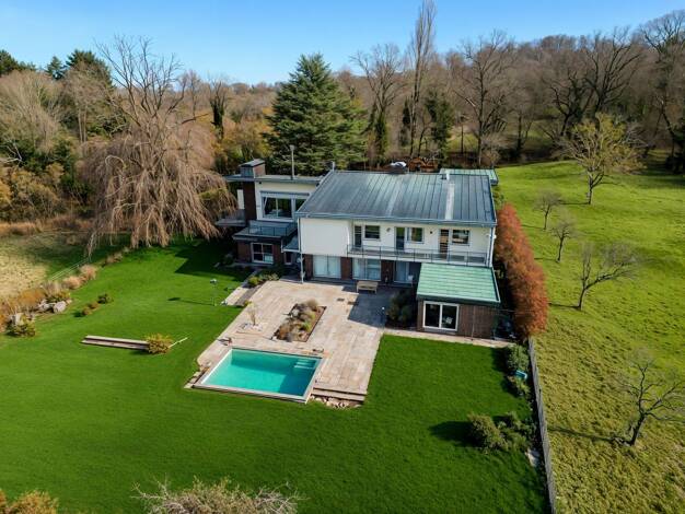 Villa zum Kauf 1.350.000 € 14 Zimmer 642 m² 2.924 m² Grundstück Haueneberstein Baden-Baden 76532