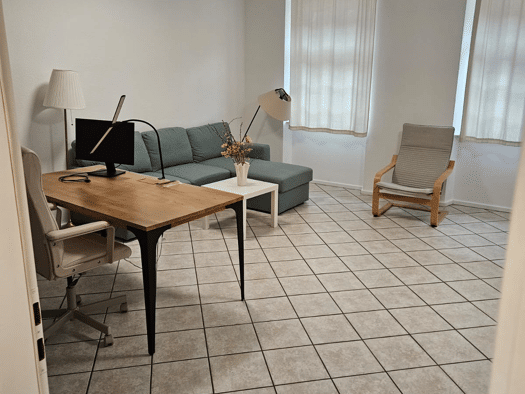 Wohnung zur Miete 1.385 € 2 Zimmer 70 m² Geschoss 2/3 frei ab 01.08.2026 Altstadt Heidelberg 69117