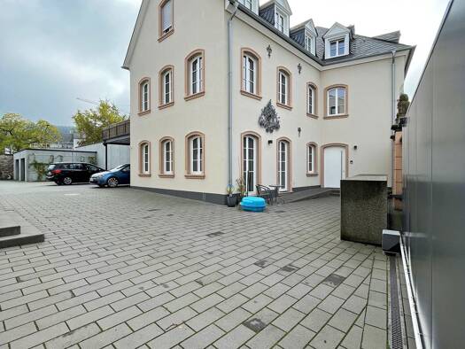 Wohnung zur Miete 1.070 € 2 Zimmer 76 m² frei ab 01.11.2026 Innenstadt Trier 54290