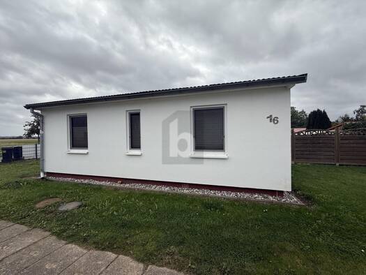 Haus zum Kauf 250.000 € 3 Zimmer 40 m² 208 m² Grundstück Gramkow Hohenkirchen 23968