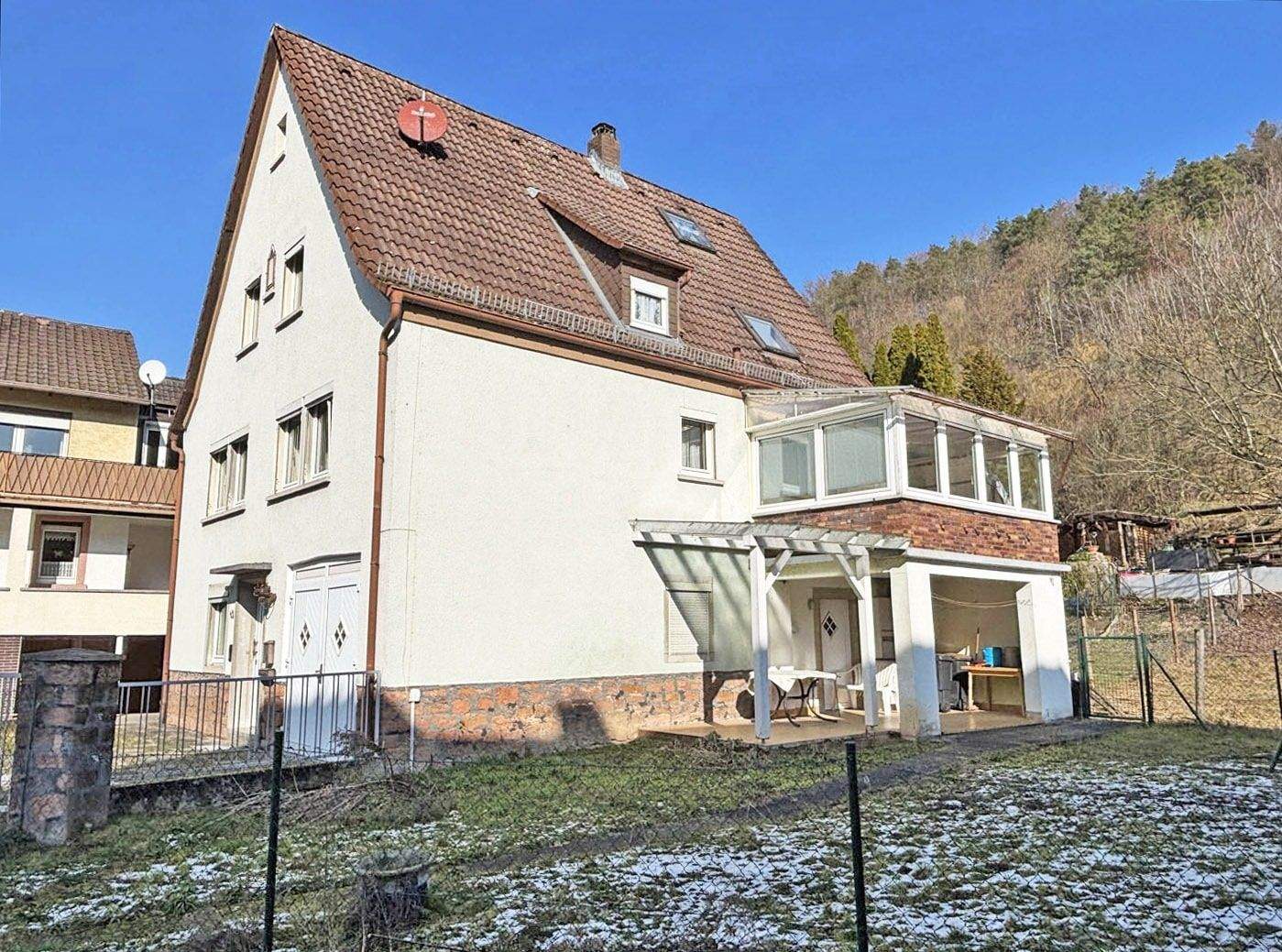 Immobilie in Leidersbach - Ruck-zuck auf der B469 - 5 Min. bis Sulzbach - Bild 1