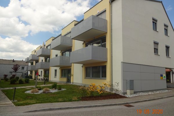 Wohnung zur Miete 960,34 € 3 Zimmer 77,2 m²<br/>Wohnfläche 1. OG<br/>Geschoss Groß Gerungs 3920