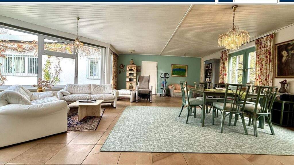 Bungalow zum Kauf 1.490.000 € 9 Zimmer 362 m² 1.824 m² Grundstück Kelkheim Kelkheim (Taunus) 65779