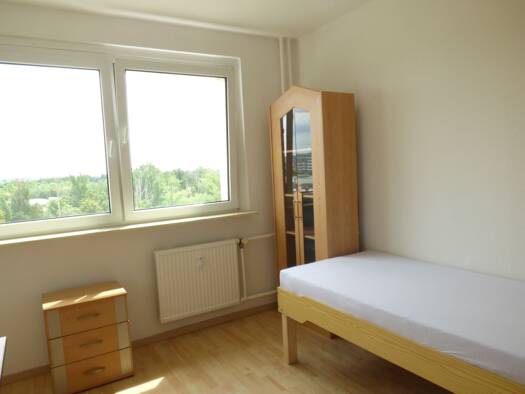 WG-Zimmer zur Miete 300 € 12 m² frei ab sofort Mailänder Höhe 6 Südstadt Süd 06128