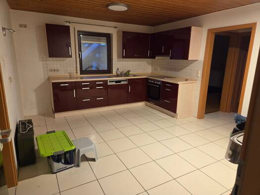 Wohnung zur Miete 876 € 3 Zimmer 73 m² Geschoss 1/4 frei ab 01.06.2026 Neumarkt Neumarkt in der Oberpfalz 92318