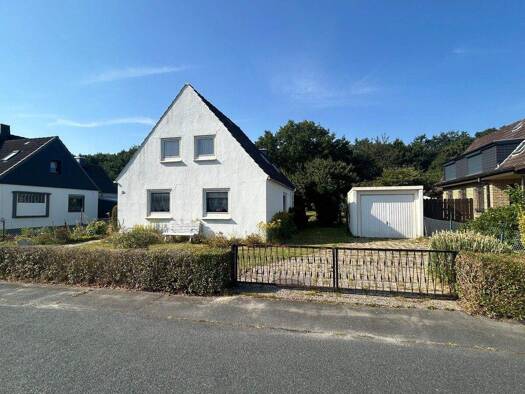 Einfamilienhaus zum Kauf 149.000 € 4 Zimmer 89 m² 1.012 m² Grundstück Wulsdorf Bremerhaven / Wulsdorf 27572