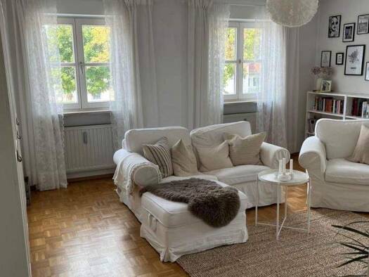 Wohnung zur Miete 925 € 3 Zimmer 91,7 m² frei ab 01.05.2026 Regenstauf 93128