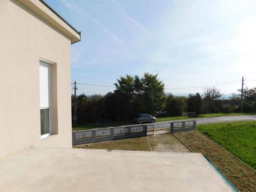 Haus zum Kauf - Erstbezug als Kapitalanlage geeignet 246.000 € 5 Zimmer 140 m² 873 m² Grundstück Nemesboldogassszonyfa 8394