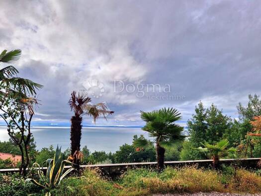 Wohnung zur Miete 800 € 2 Zimmer 50 m² EG Volosko, Opatija Opatija 51410