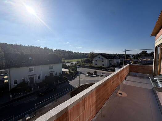 Wohnung zur Miete 518 € 2 Zimmer 42 m² 2. Geschoss frei ab 01.11.2026 Albert-Schweitzer-Straße 2 Haselmühl Kümmersbruck 92245