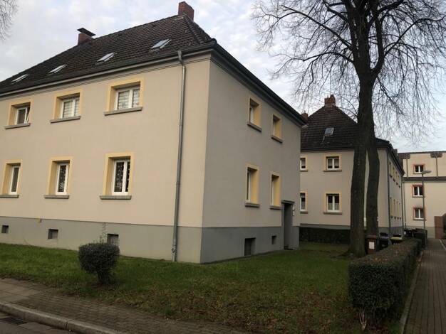 Wohnung zur Miete 474 € 2,5 Zimmer 58,5 m² EG frei ab 01.08.2026 Woermannstraße 5 Karnap Essen 45329