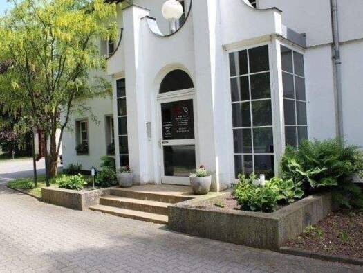 Gastronomie/Hotel zum Kauf als Kapitalanlage geeignet 10 Zimmer 300 m² 7.798 m² Grundstück Ernsee Gera 07548