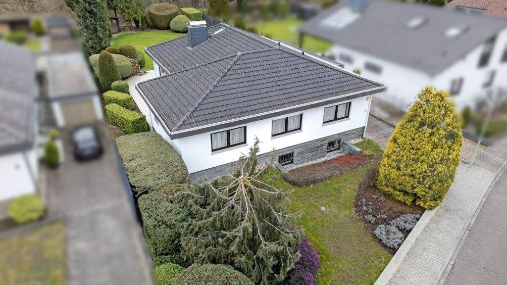 Haus zum Kauf 759.000 € 4 Zimmer 134,4 m² 1.044 m² Grundstück Wörth Wörth am Rhein 76744