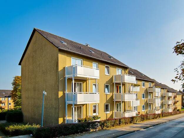 Wohnung zur Miete 629 € 3 Zimmer 66,2 m² 3. Geschoss frei ab 25.07.2026 Memeler Str. 16 Mitte Heiligenhaus 42579