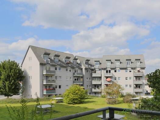 Wohnung zur Miete 520 € 3 Zimmer 84,5 m² 3. Geschoss frei ab 01.12.2025 Meiningen 98617