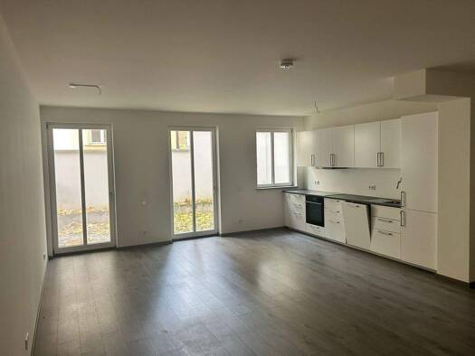 Terrassenwohnung zur Miete 1.342 € 3 Zimmer 99,4 m² EG frei ab sofort südliche Ringstrasse 36 Schwabach 91126