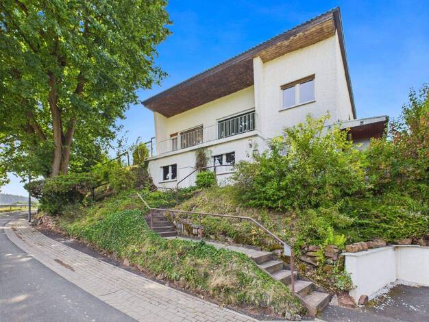 Einfamilienhaus zum Kauf 169.000 € 3,5 Zimmer 81 m² 714 m² Grundstück Heenes Bad Hersfeld / Heenes 36251