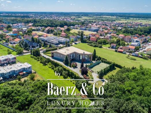 Stadthaus zum Kauf 2.350.000 € 7 Zimmer 2.376 m² 11.024 m² Grundstück sesvete