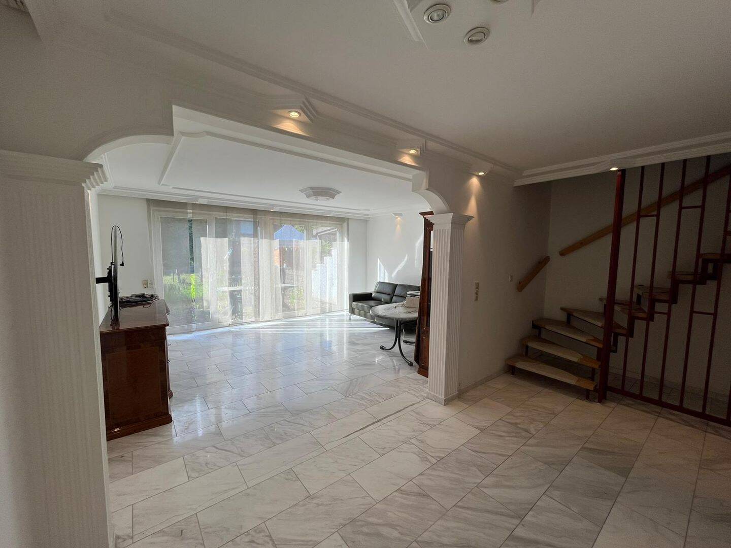 Property thumbnail 5