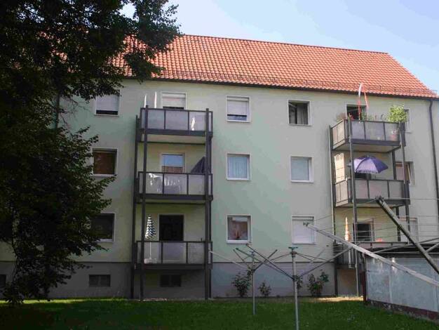 Wohnung zur Miete 470 € 3 Zimmer 63 m² EG frei ab 10.08.2026 Max-Schlosser-Straße 6 Amberg Amberg 92224