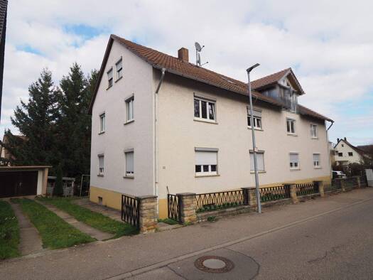 Mehrfamilienhaus zum Kauf als Kapitalanlage geeignet 399.000 € 8 Zimmer 180 m² 406 m² Grundstück Laichingen 89150