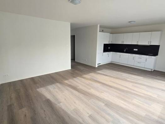 Wohnung zur Miete 1.154 € 3 Zimmer 109,9 m² 4. Geschoss frei ab 01.11.2026 Kissinger Straße 150 Bad Kissingen Bad Kissingen 97688