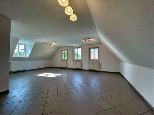 Wohnung zur Miete 850 € 4 Zimmer 106 m² frei ab sofort Herrieden 91567