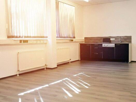 Bürofläche zur Miete 1.390 € 5,5 Zimmer 139 m² Bürofläche Salzburg 5020