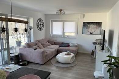 Terrassenwohnung zur Miete 830 € 2,5 Zimmer 73,8 m² Geschoss 2/2 frei ab 01.09.2025 Kerngebiet Waldkraiburg 84478