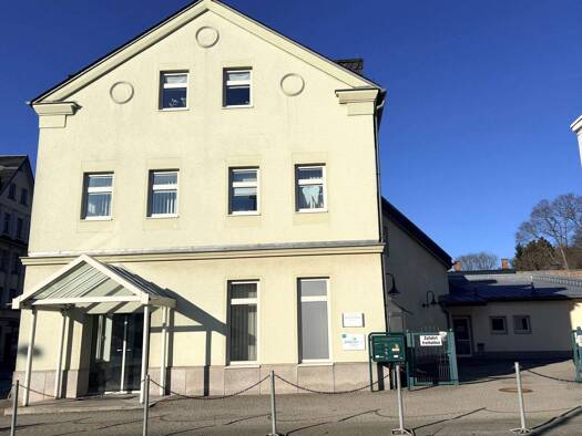 Büro zur Miete provisionsfrei 3,47 € Oelsnitz 08606