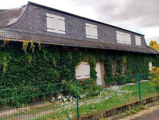 Einfamilienhaus zum Kauf 489.000 € 8 Zimmer 260 m² 1.030 m² Grundstück Echzell 61209