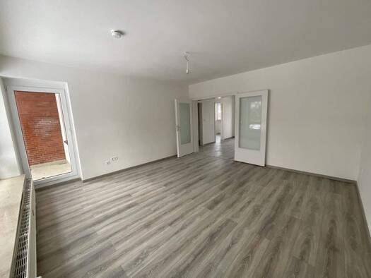 Wohnung zur Miete 509 € 4 Zimmer 85,3 m² 1. Geschoss Christrosenstraße 4 Wiesmoor 26639