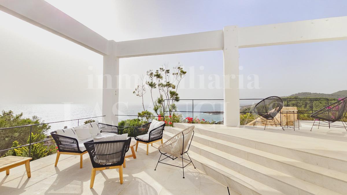 Villa zum Kauf 9 Zimmer 229 m²<br/>Wohnfläche 2.177 m²<br/>Grundstück 1 Carrer de la Vénda des Coloms Santa Eulària des Riu 07840